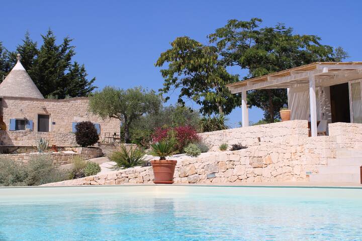 Trullo+ pool+ amazing views in the heart of Puglia gallery image 2