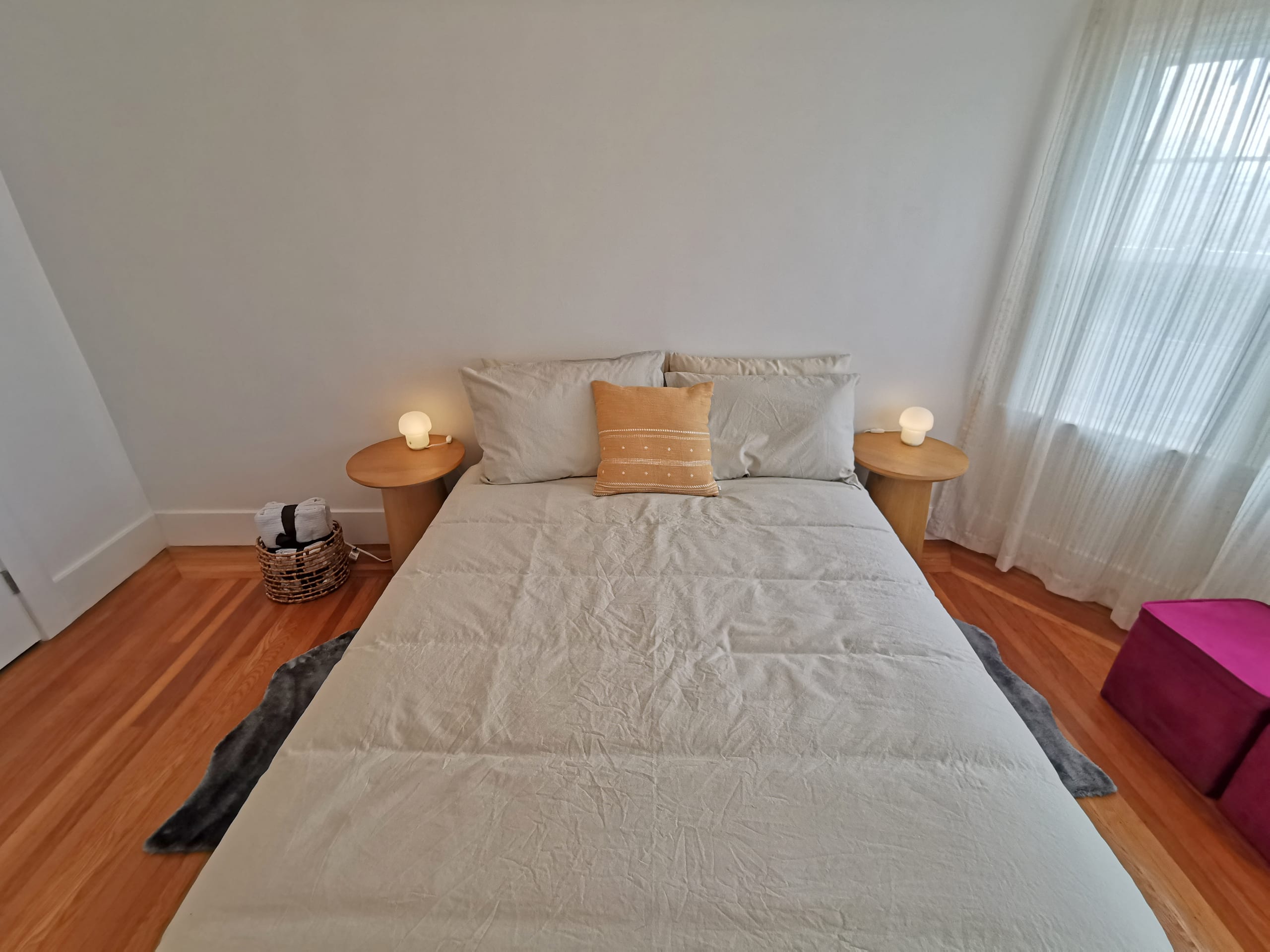 Home in San Francisco · ★4.84 · 2 bedrooms · 2 beds · 1 bath - Image 15