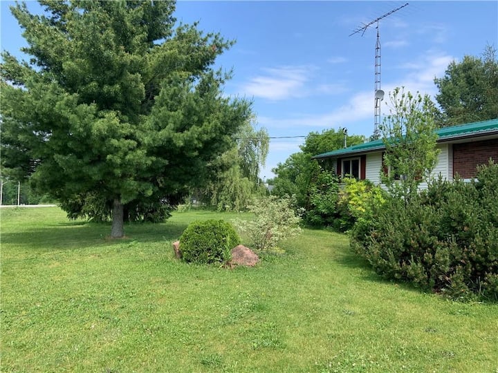 Big Rideau Lake Vacation Rentals & Homes Ontario, Canada Airbnb