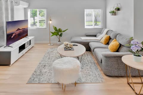 Sweet & Cozy 2 bedroom close to DTLA