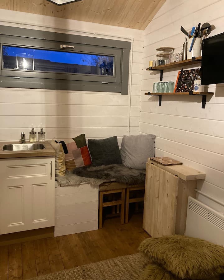 Cabin In Frome - Frome