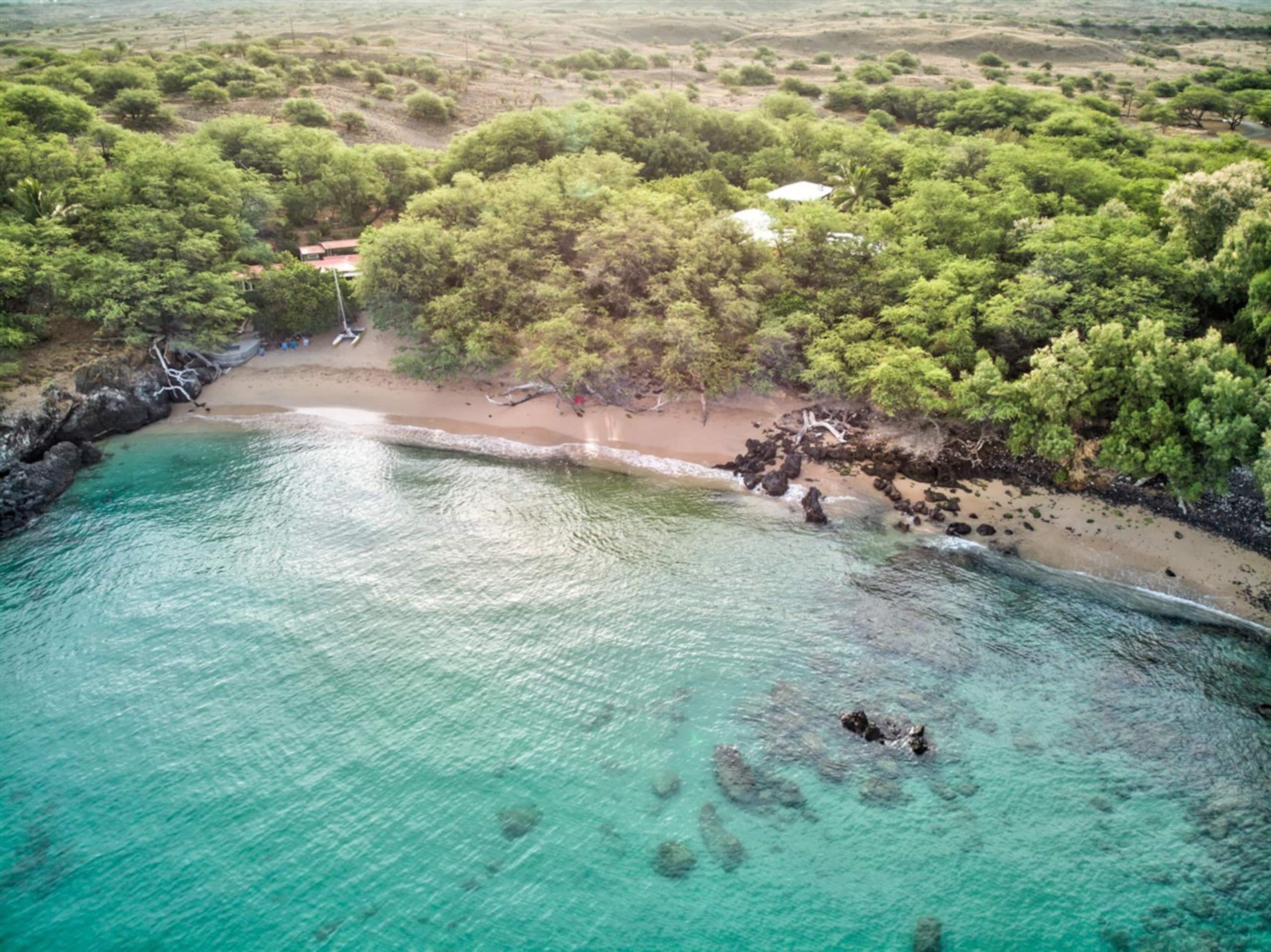 Home in Waimea · ★5.0 · 4 bedrooms · 6 beds · 4 baths - Image 104