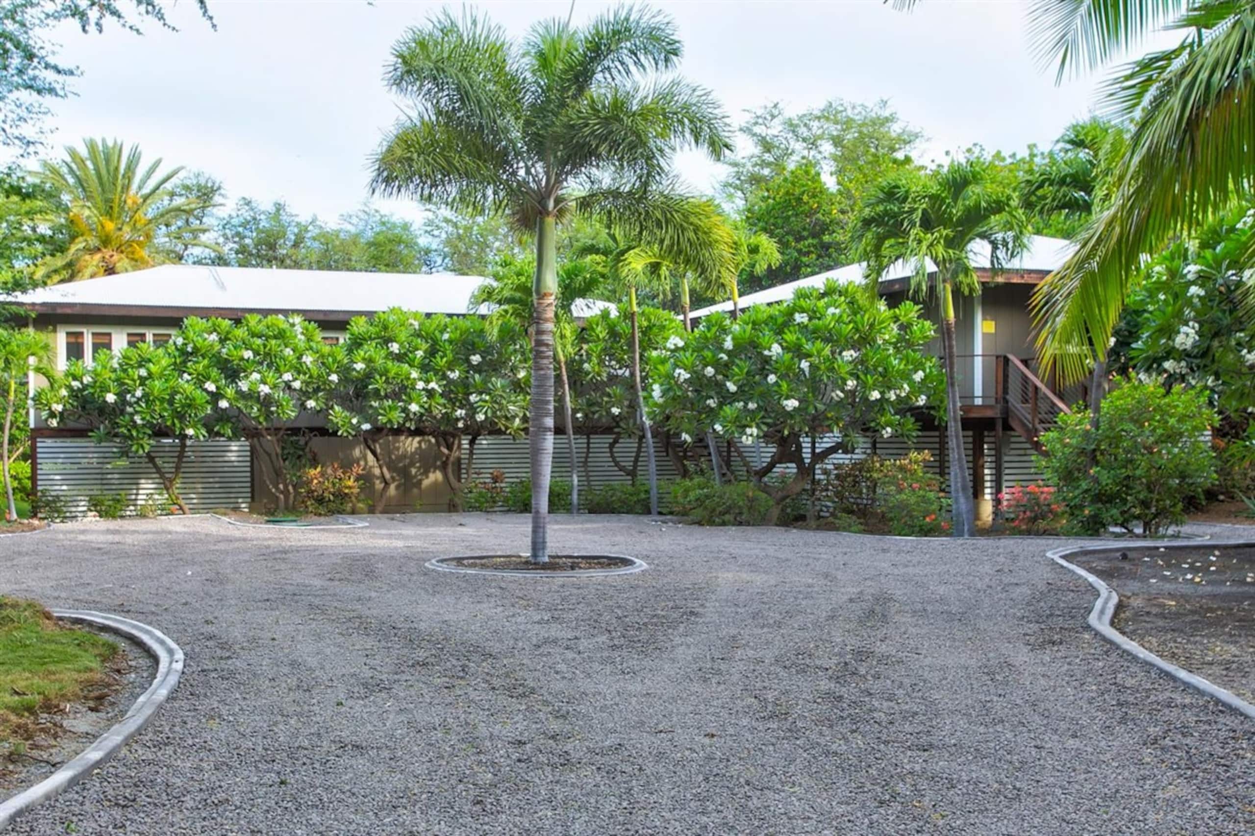 Home in Waimea · ★5.0 · 4 bedrooms · 6 beds · 4 baths - Image 94