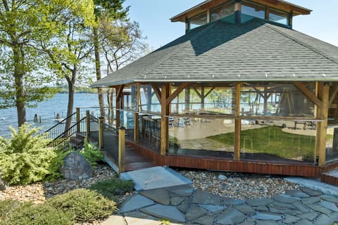 Ultimate Family Getaway I BunkSlides I Akwa Marina