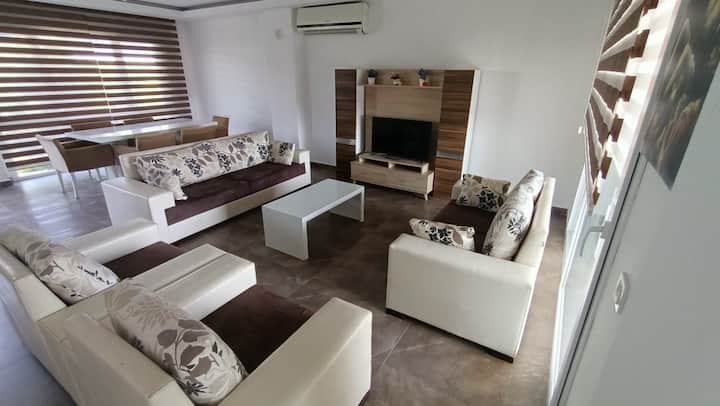Ters Dubleks 3+1 Villa - Kuşadası