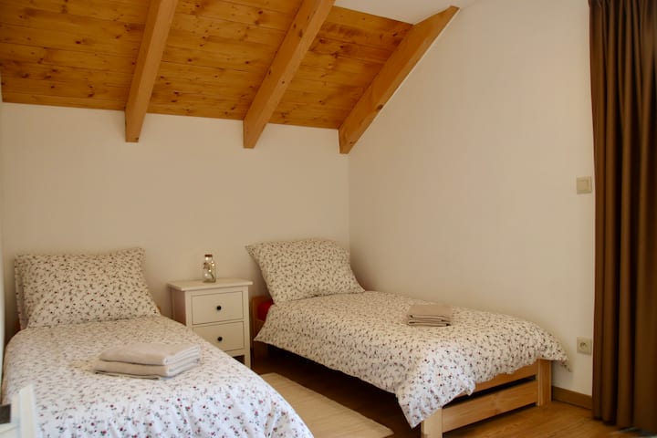 Spálňa 1