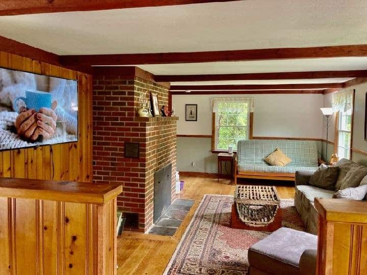 Quiet, Secluded, Maine Cape On 50 Acres - Brunswick, ME
