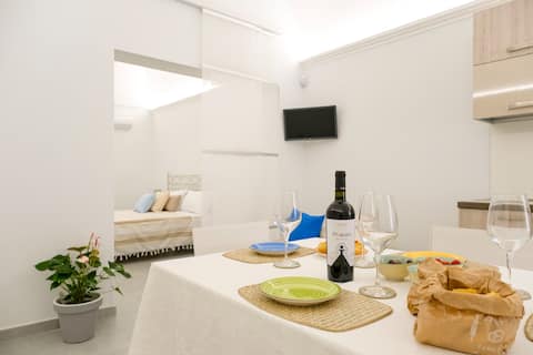 Annuncio Airbnb popolare: Casa MiCla a Monopoli