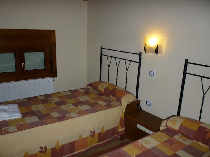 Dhomë gjumi 1