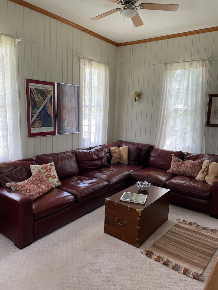 Historic Home Walking Distance To Lsu And Downtown - Baton Rouge, LA