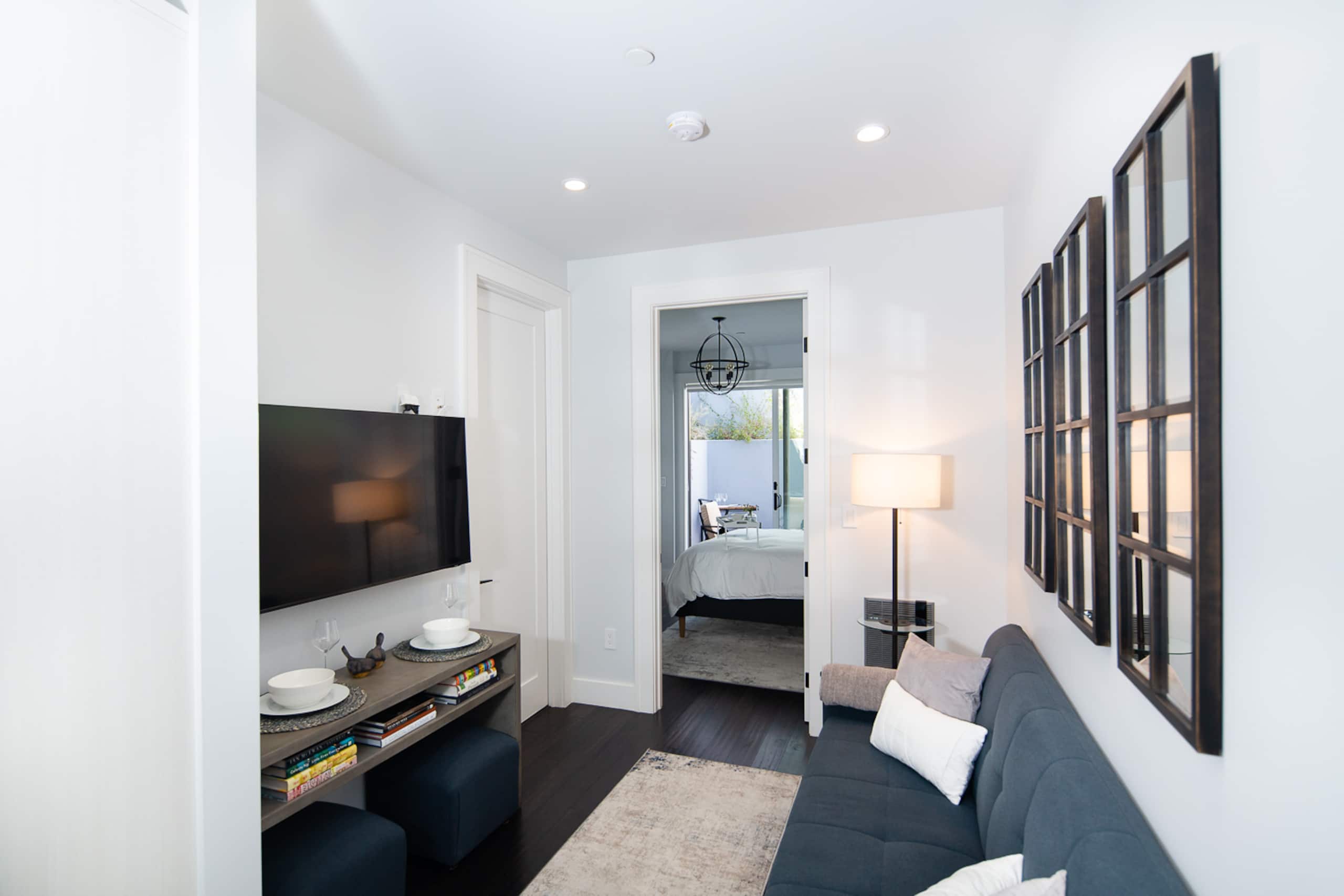 Condo in San Francisco · ★4.94 · 1 bedroom · 1 bed · 1 bath - Image 6
