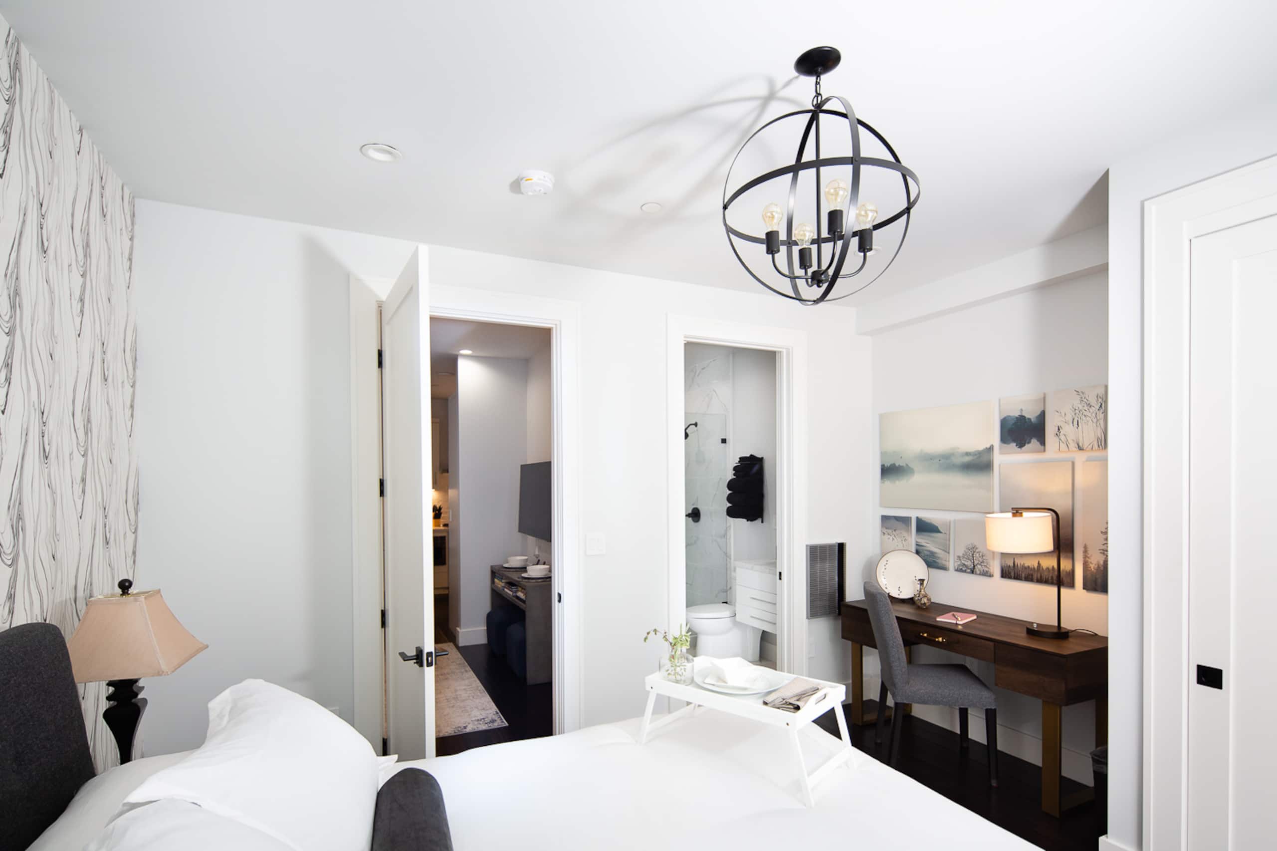 Condo in San Francisco · ★4.94 · 1 bedroom · 1 bed · 1 bath - Image 14