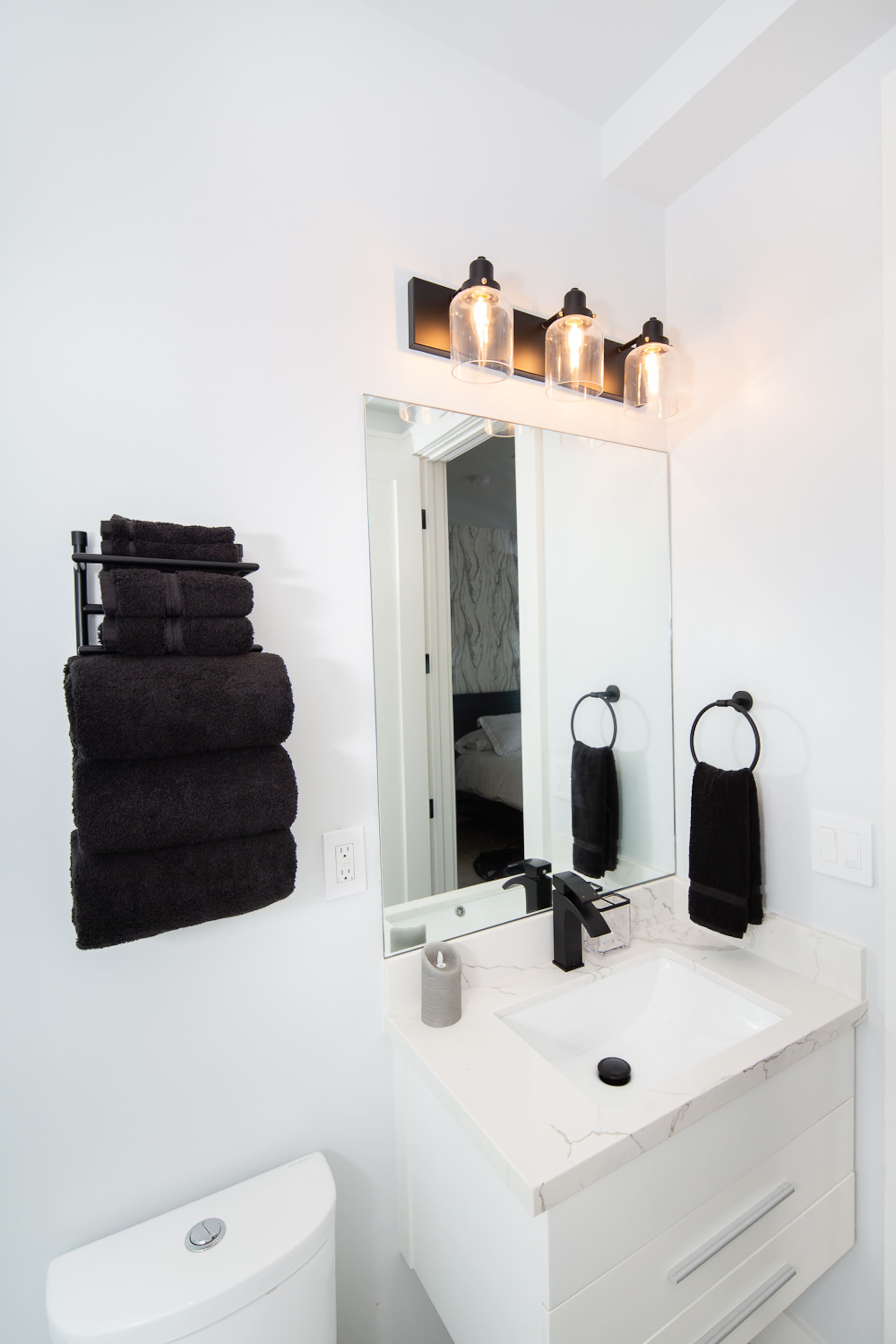 Condo in San Francisco · ★4.94 · 1 bedroom · 1 bed · 1 bath - Image 16