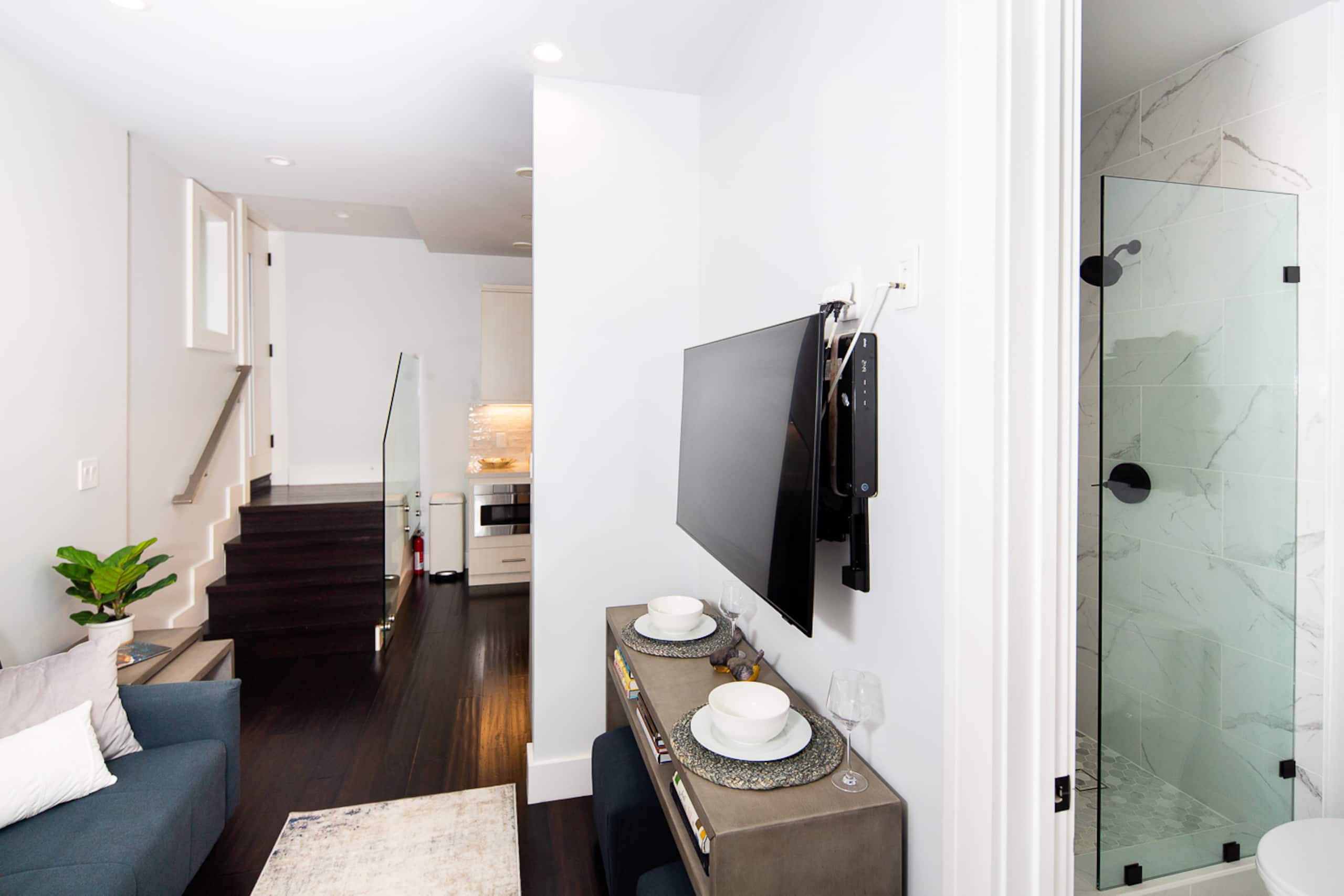 Condo in San Francisco · ★4.94 · 1 bedroom · 1 bed · 1 bath - Image 24