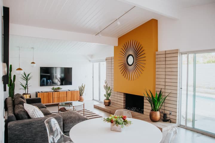 Desert Adobe - Gorgeous Mid Century With Pool - 팜스프링스