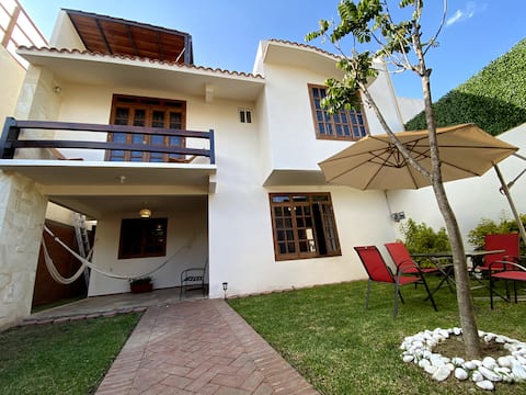 "El Chapulín" House