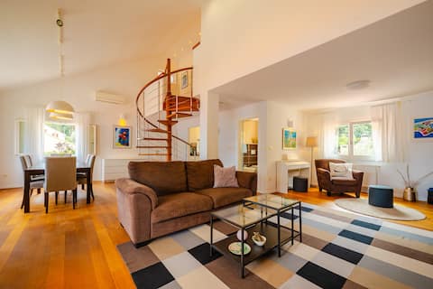 Top Airbnb: New Penthouse The View in Korčula