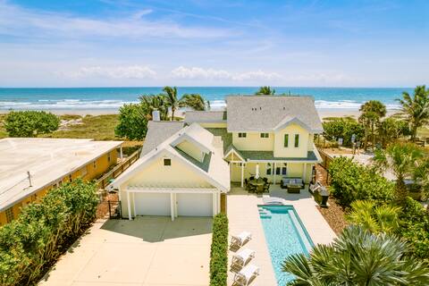 Private Resort! Beachfront home w/pool & hot tub