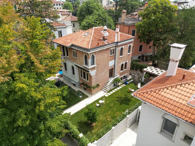 Villa Gallo 1915, luxurious villa with garden, SPA gallery image 4