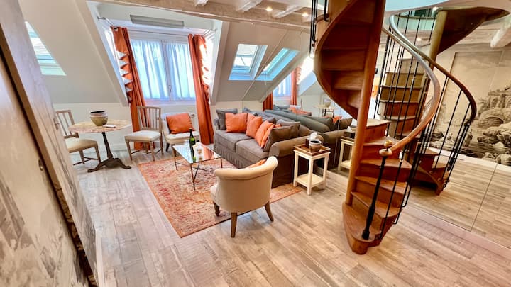 DHOMA E NDENJJES NË KATIN E PARË TË APARTAMENTIT