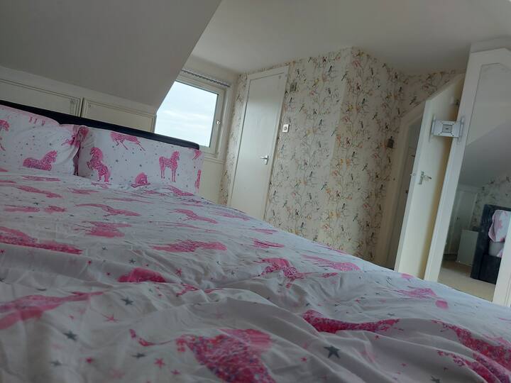 Water of Leith Holiday Rentals & Homes Scotland, United Kingdom Airbnb