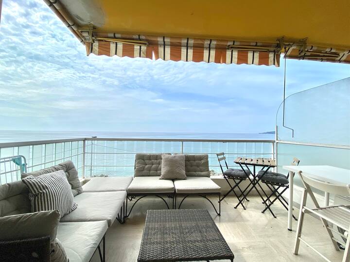 Charming seafront studio & swimming pool Menton Airbnb