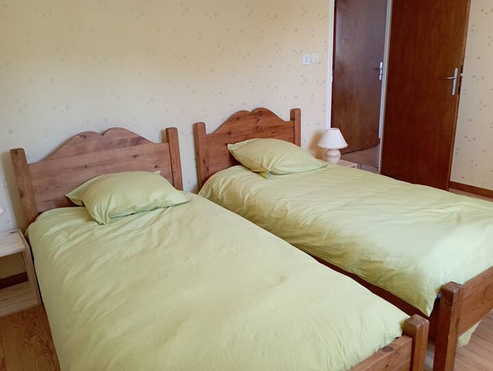 Dhomë gjumi 1
