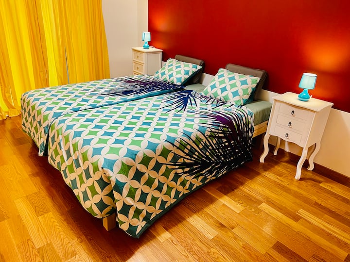 Chumba cha kulala 2
Queen - Kitanda 180 X 200