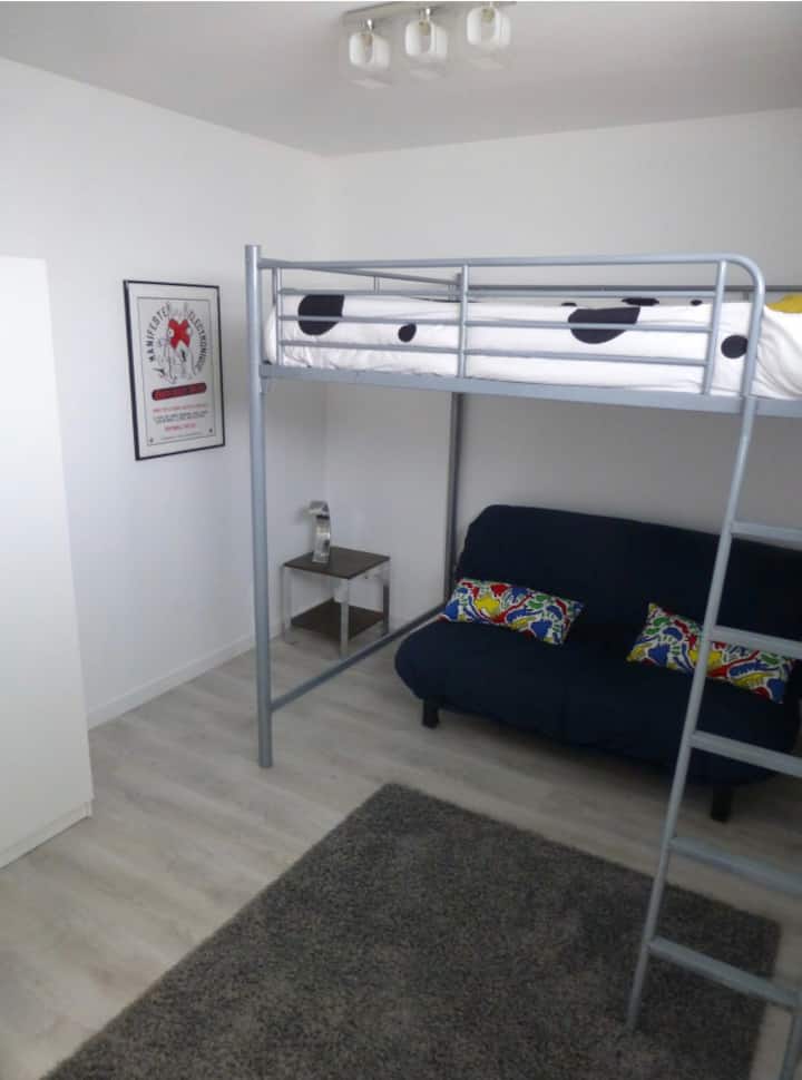 غرفة النوم 2