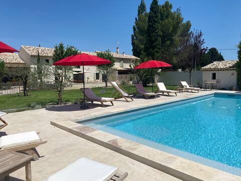 Olivier 3* cottages in Mas in the heart of Provence!