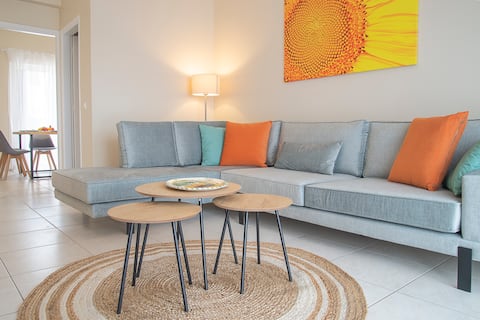 Top performing Airbnb: Charming beach home next to crystal waters in Δήμος Μαραθώνος