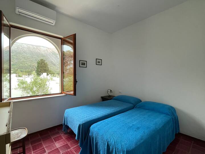 მეორე ორადგილიანი საძინებელი