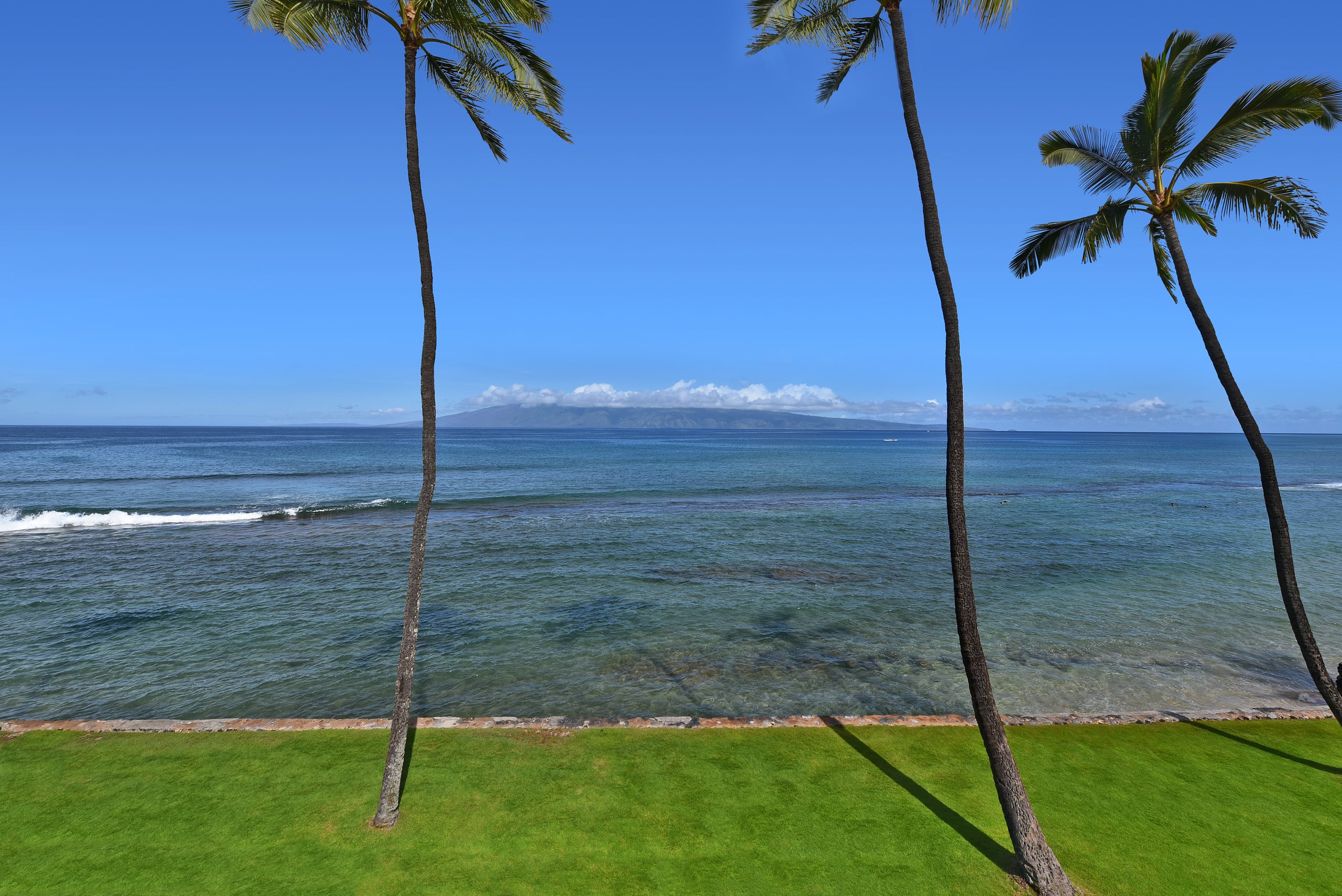 Condo in Lahaina · ★4.97 · 1 bedroom · 2 beds · 1 bath - Image 56