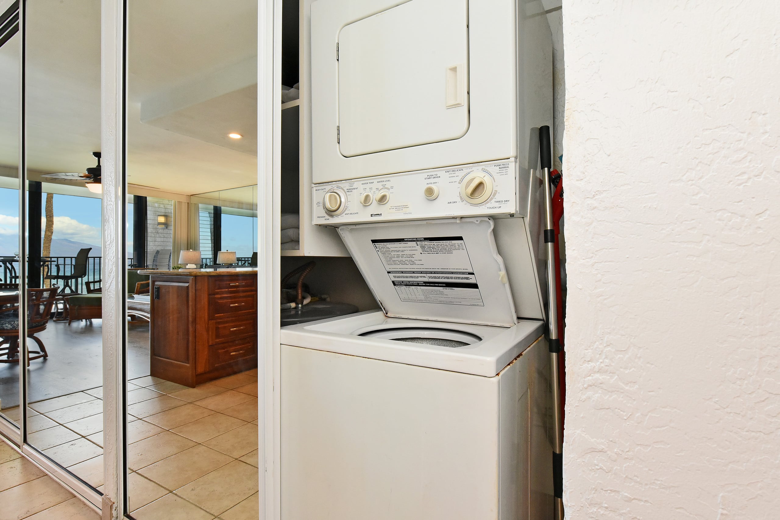 Condo in Lahaina · ★4.97 · 1 bedroom · 2 beds · 1 bath - Image 14