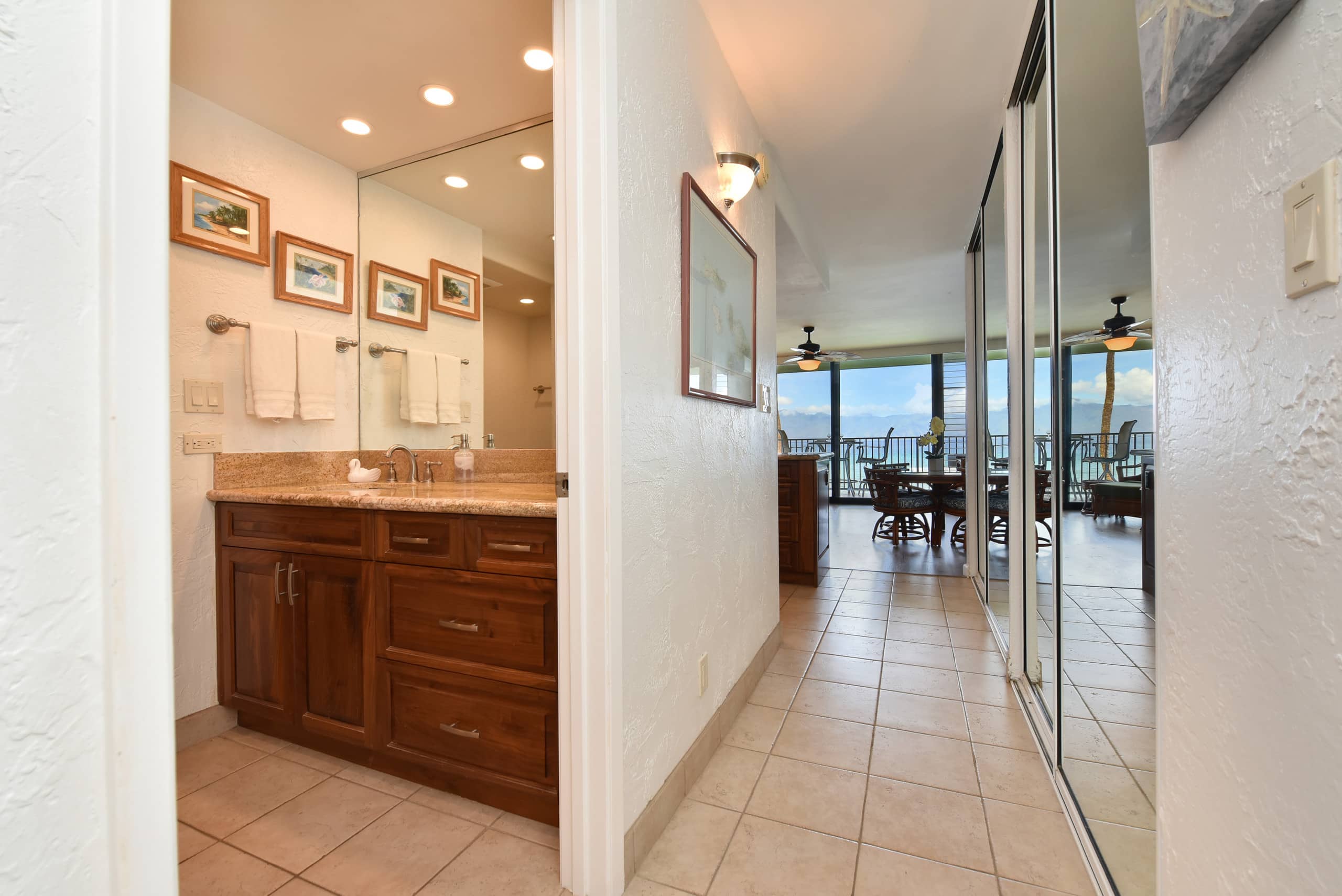 Condo in Lahaina · ★4.97 · 1 bedroom · 2 beds · 1 bath - Image 27