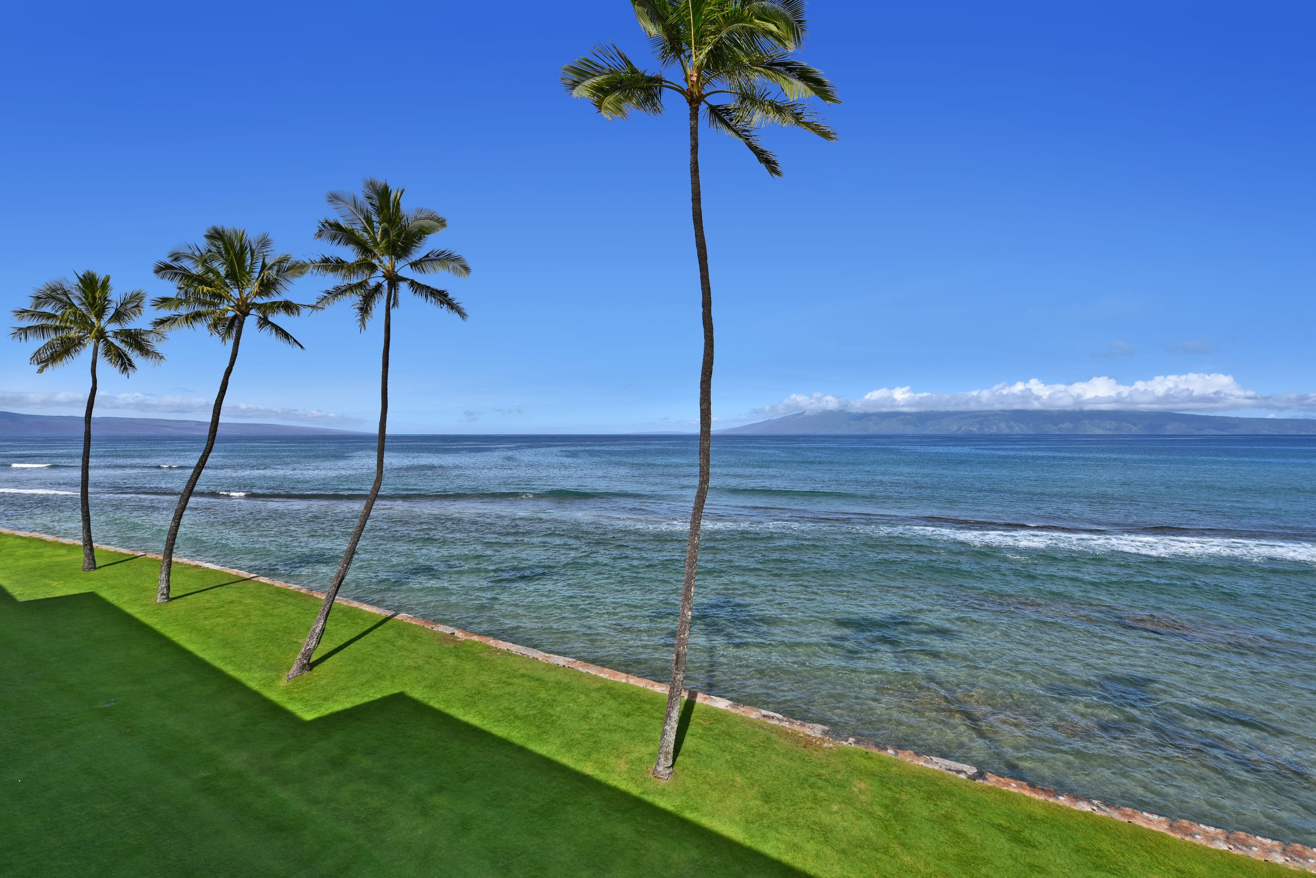 Condo in Lahaina · ★4.97 · 1 bedroom · 2 beds · 1 bath - Image 53