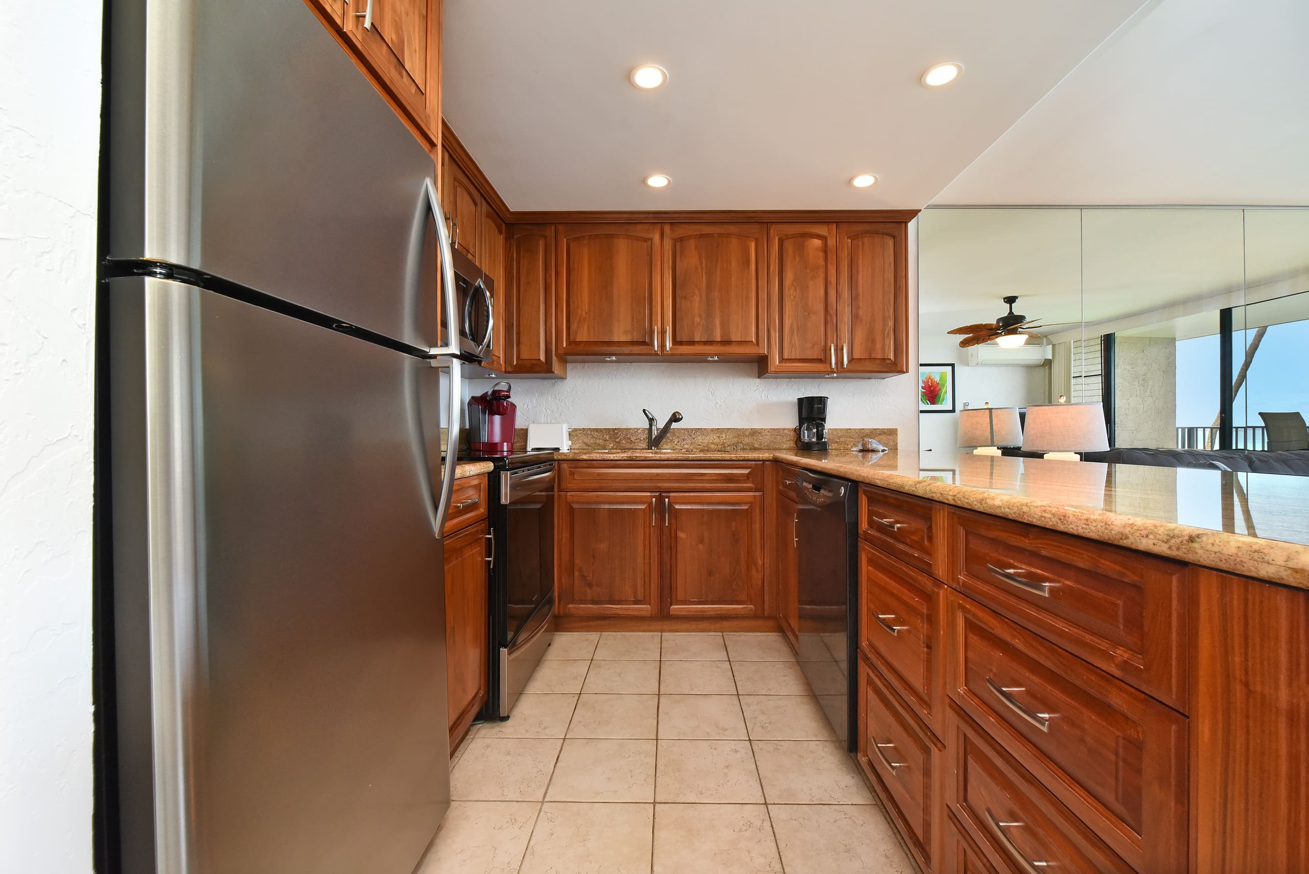 Condo in Lahaina · ★4.97 · 1 bedroom · 2 beds · 1 bath - Image 35