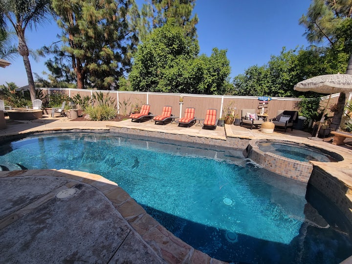 Vivienda en Corona con increíble spa, piscina y chimenea Casas en