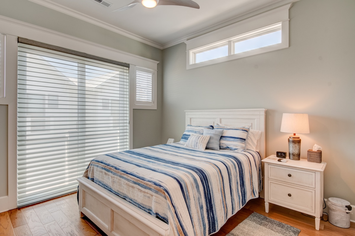 Slaapkamer 3 heeft een juliet balkon.