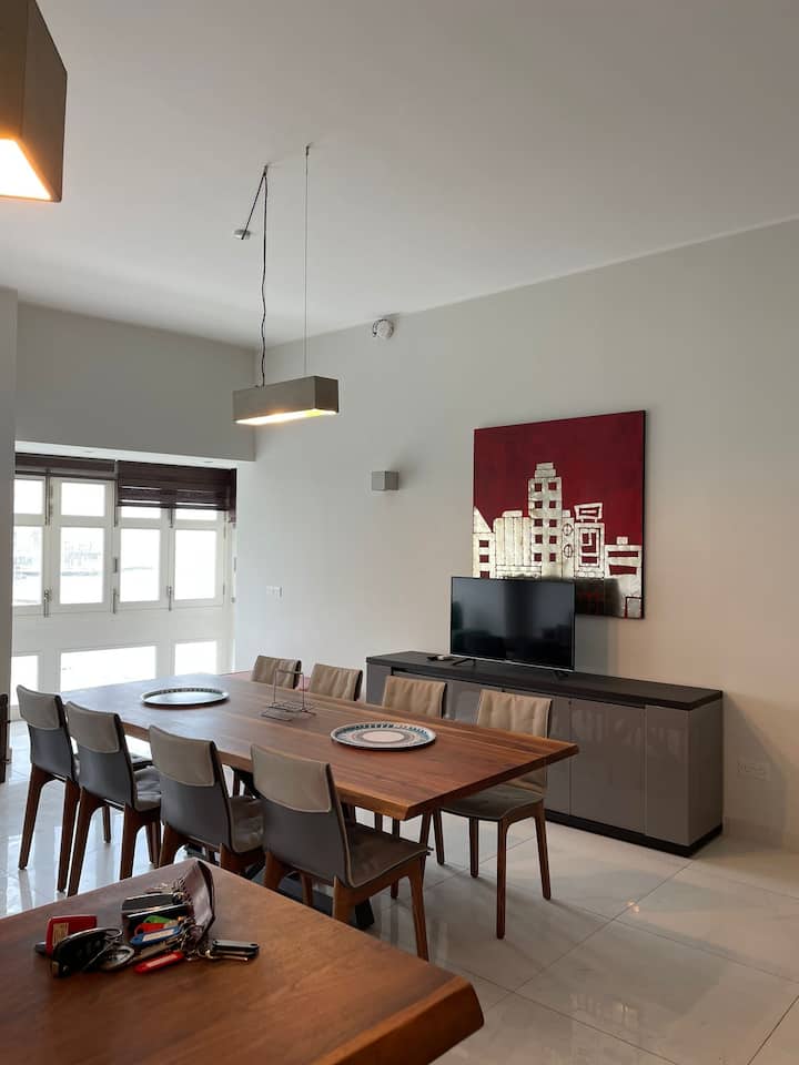 Large sea view 2 bedroom Flat St.Julians Pacevil Apartments for Rent