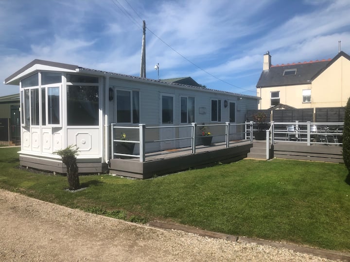 Luxury Self Catering Accomodation - 2 Bedrooms - Nefyn