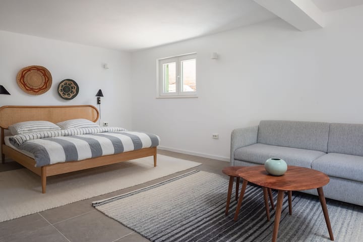 Apartamento con baño