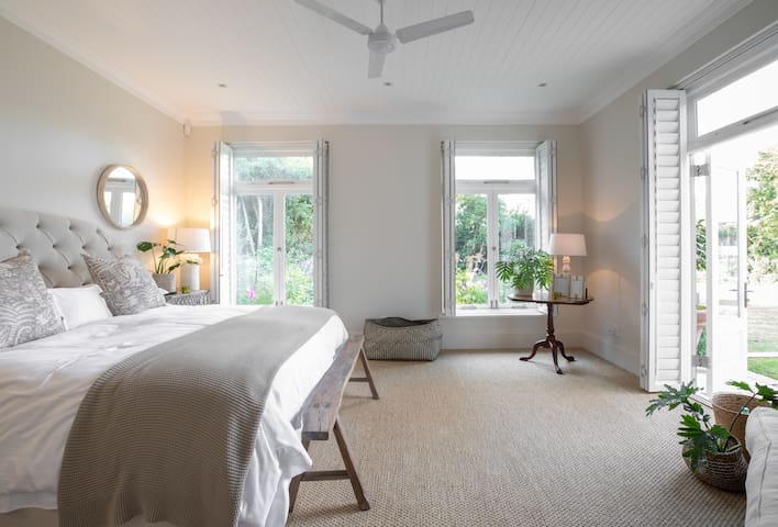 Villa Lombardie, by Steadfast Africa gallery image 3