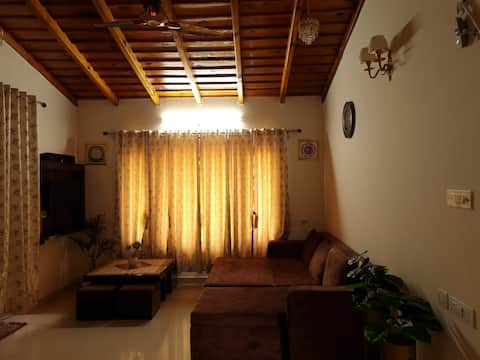 Pinegreen Chalets- 2 Bedroom WiFi Vacation Home