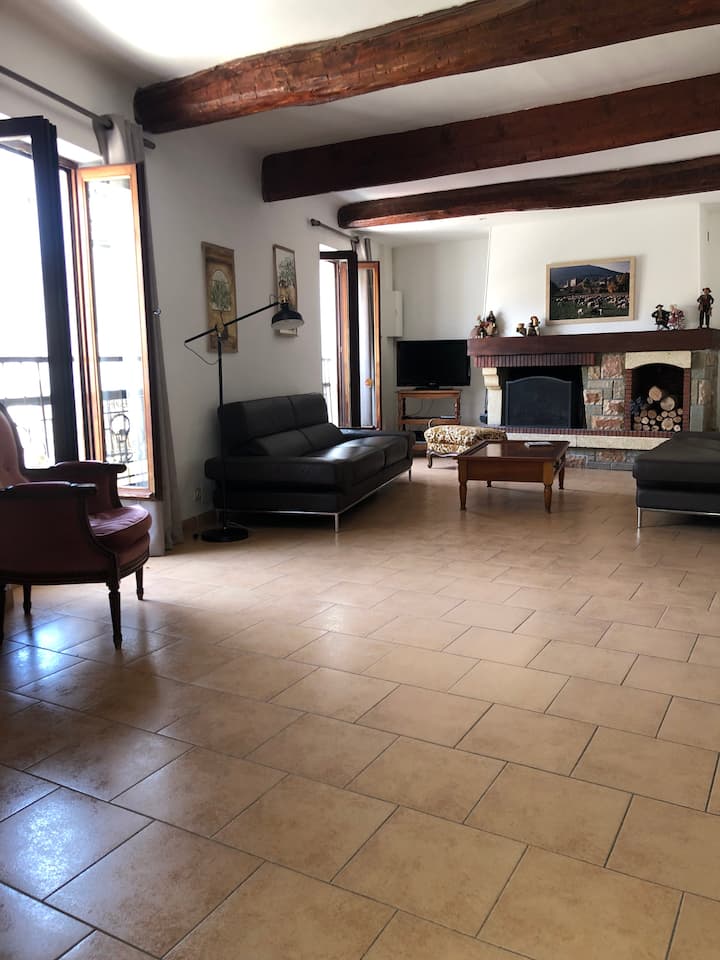 Charme Et Authenticité Au Coeur Du Village - Riez