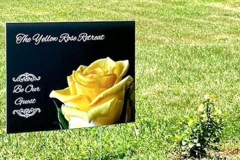 Yellow Rose Retreat in Amherst VA