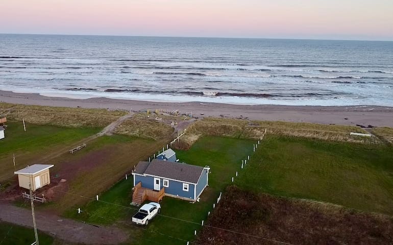 Oceanfront Cottage: Private Coastal Escape