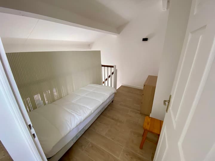 Спалня #3 на мецанин