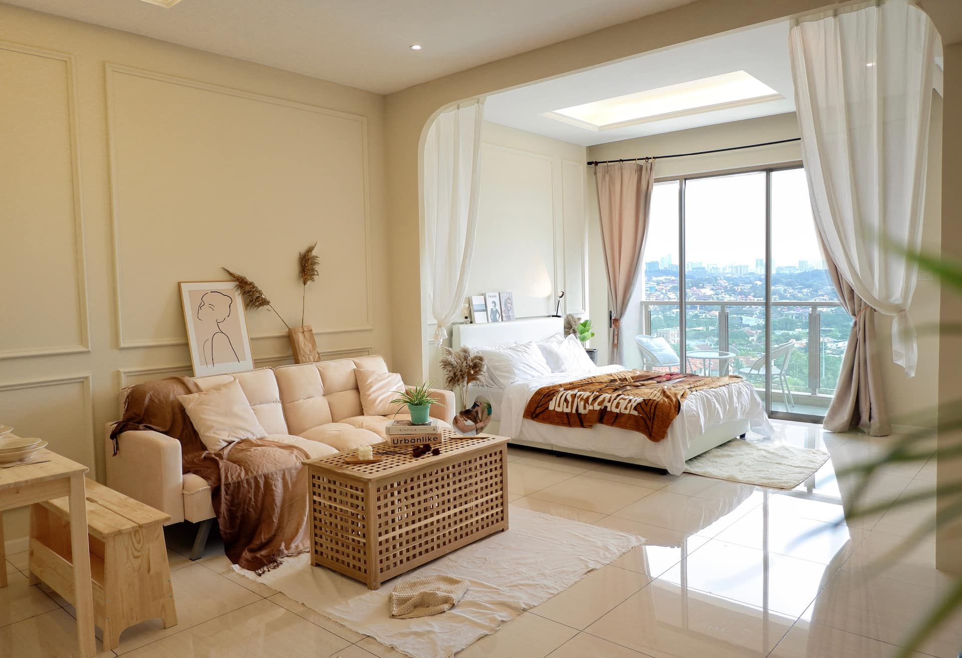Mount Kiara 5 pax Suite High Speed WiFi Sky Pool