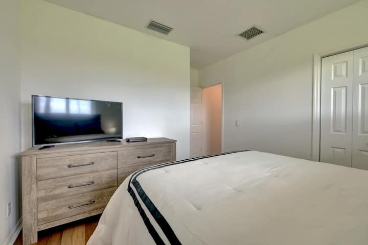 2E CHAMBRE : SMART TV 40POUCES